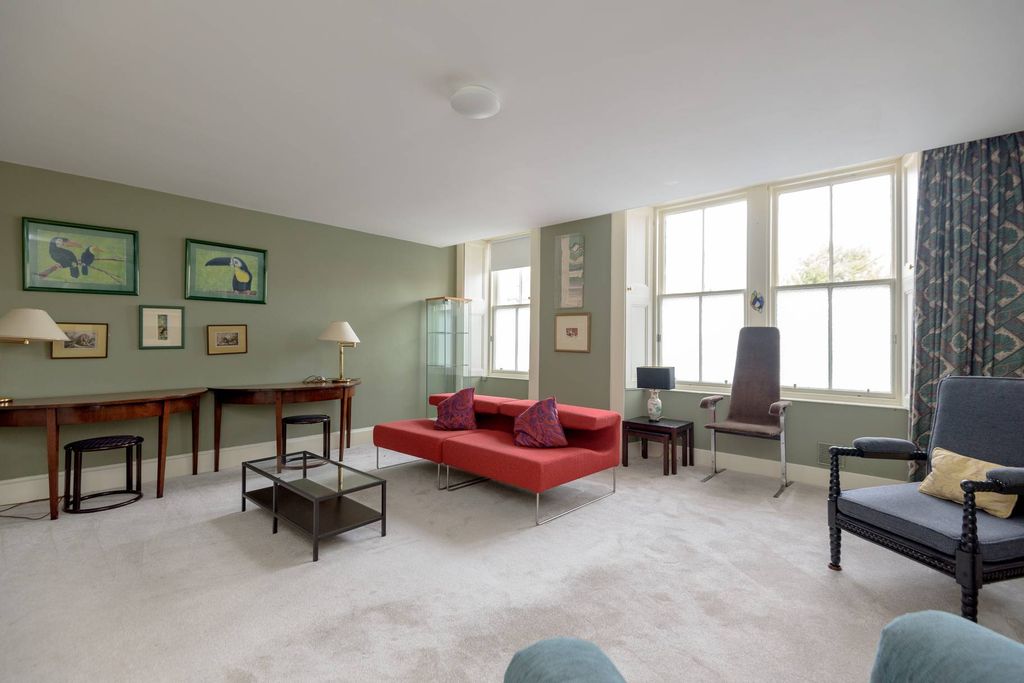 Property photo 3 of 21 Property Image 3