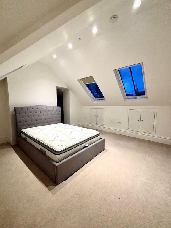 Property photo 1 of 29