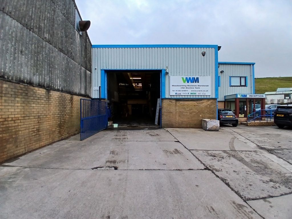 Property photo 1 of 24 Photo 30