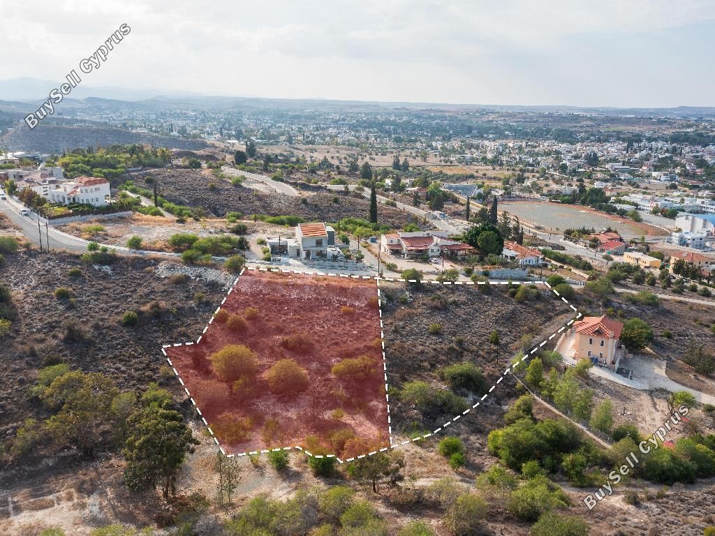 Property photo 2 of 11