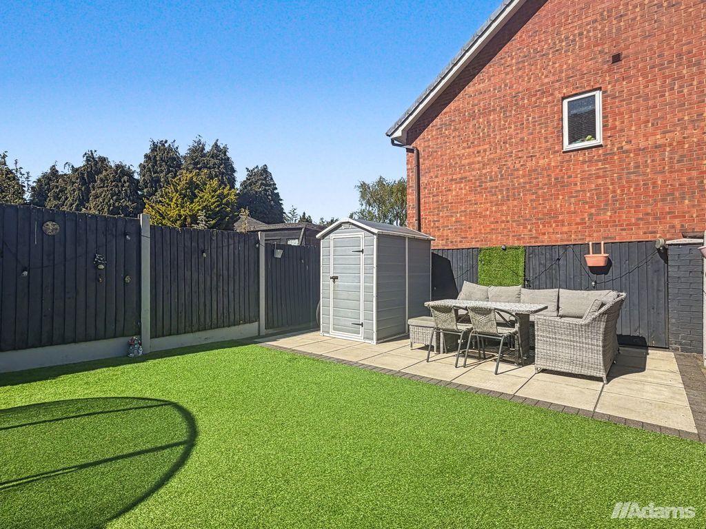 Property photo 2 of 30