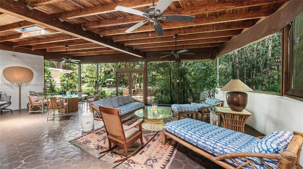 Property photo 3 of 32 <Alttext/>