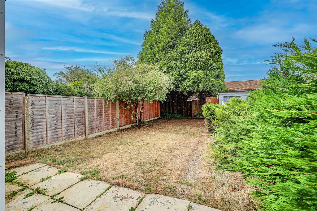 Property photo 2 of 16 980A1086.Png