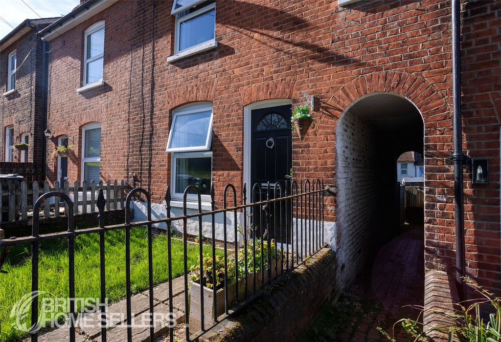 Property photo 2 of 30 Picture No. 09