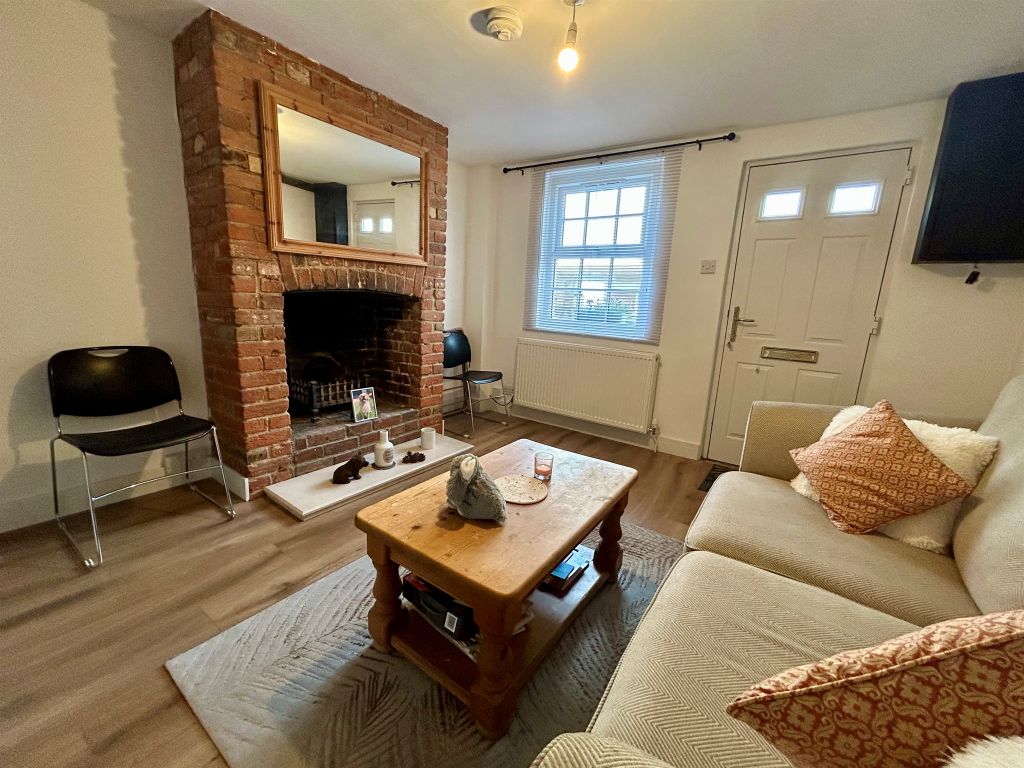 Property photo 2 of 14