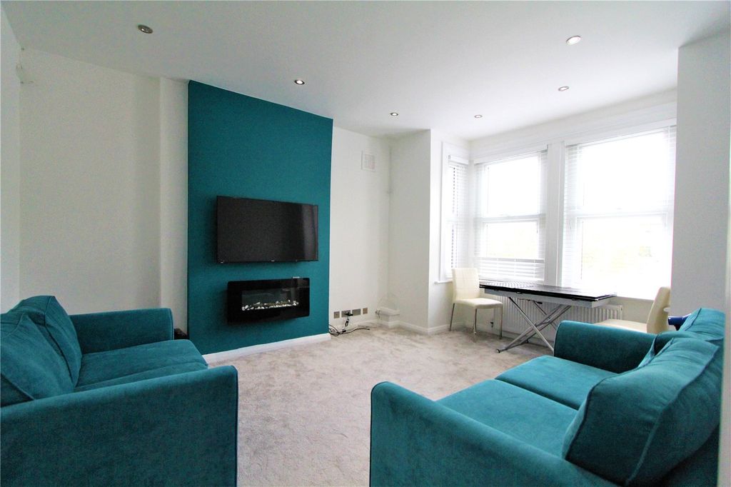 Property photo 2 of 8 Picture No. 07