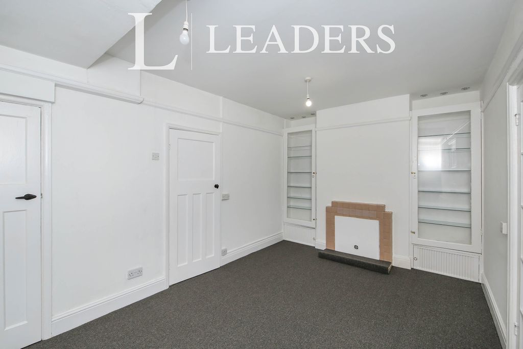 Property photo 2 of 10 7Be87402-0078-ee11-8