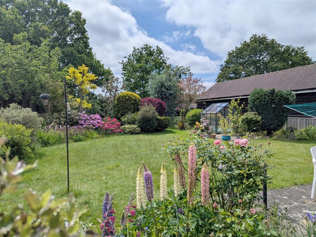 Property photo 2 of 37 Grd 1.Jpg