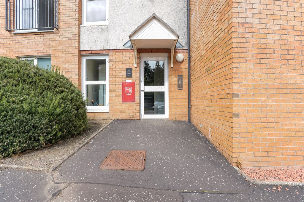 Property photo 2 of 24 Picture No. 02