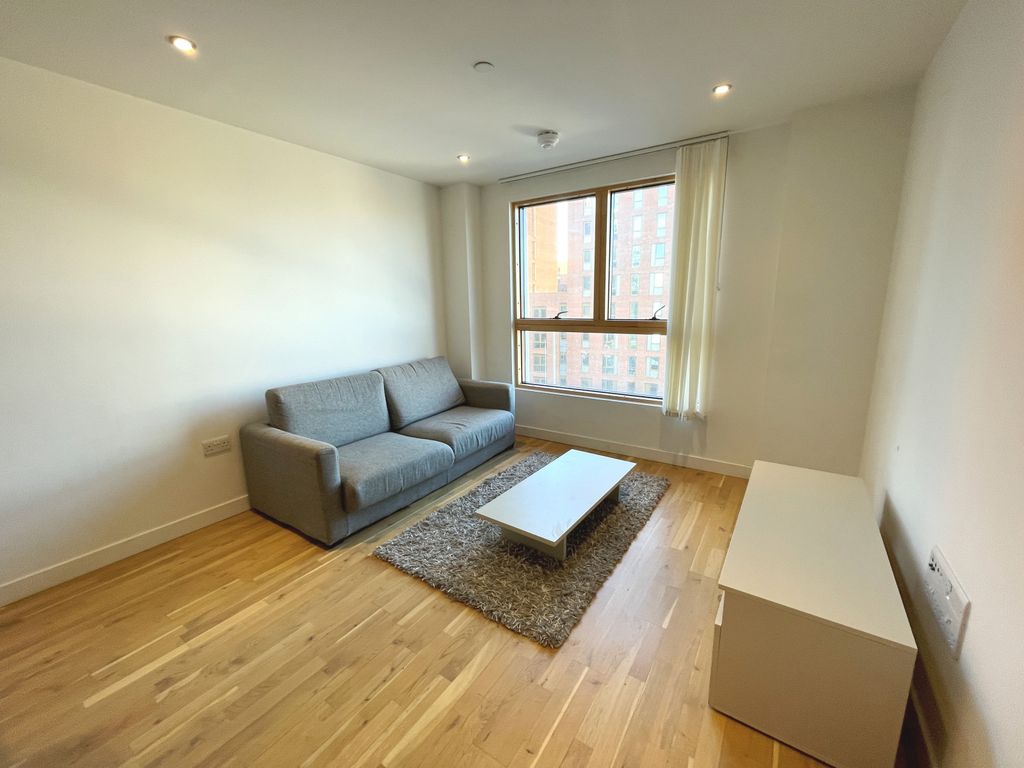 Property photo 2 of 7 Gallery