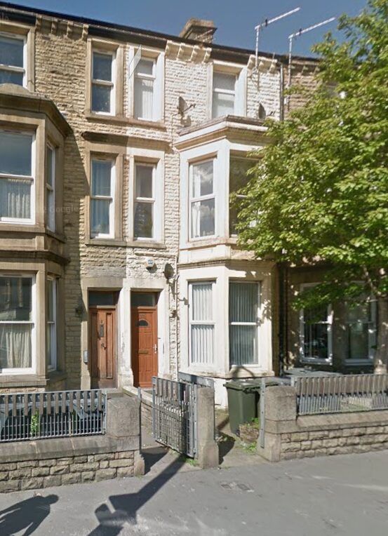 Property photo 1 of 6