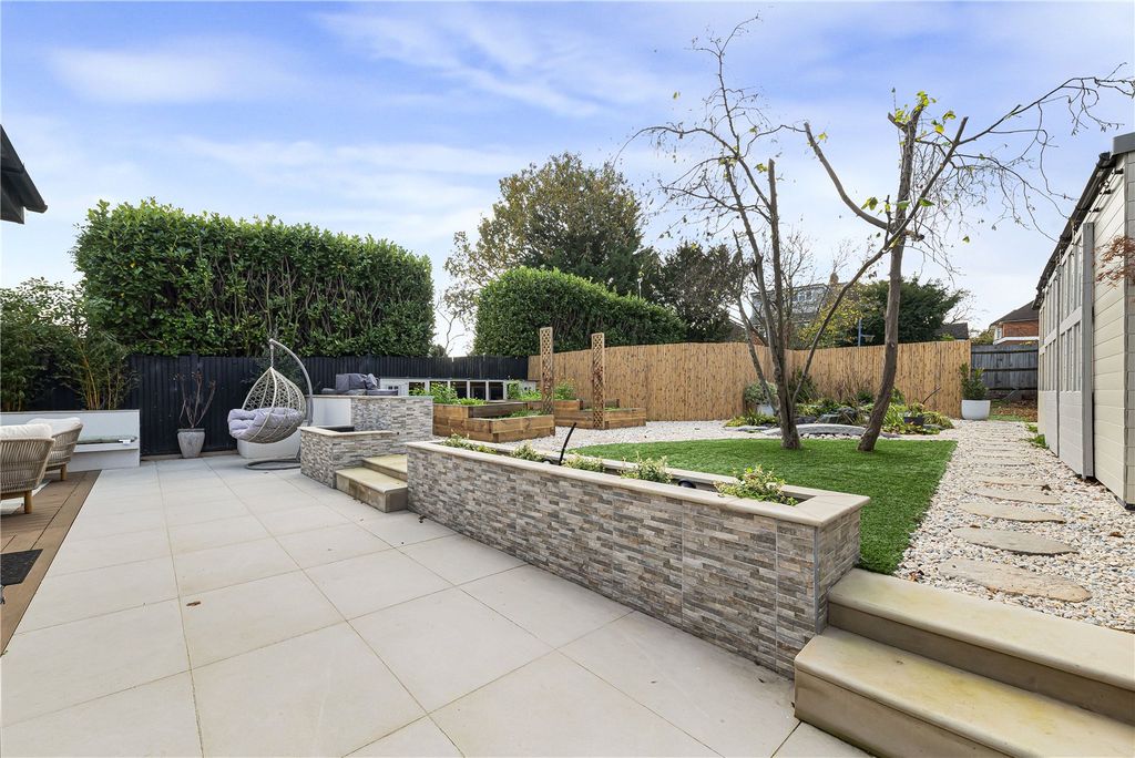 Additional image 24 of 4 bed bungalow for saleBrackendene, Dartford, Kent DA2