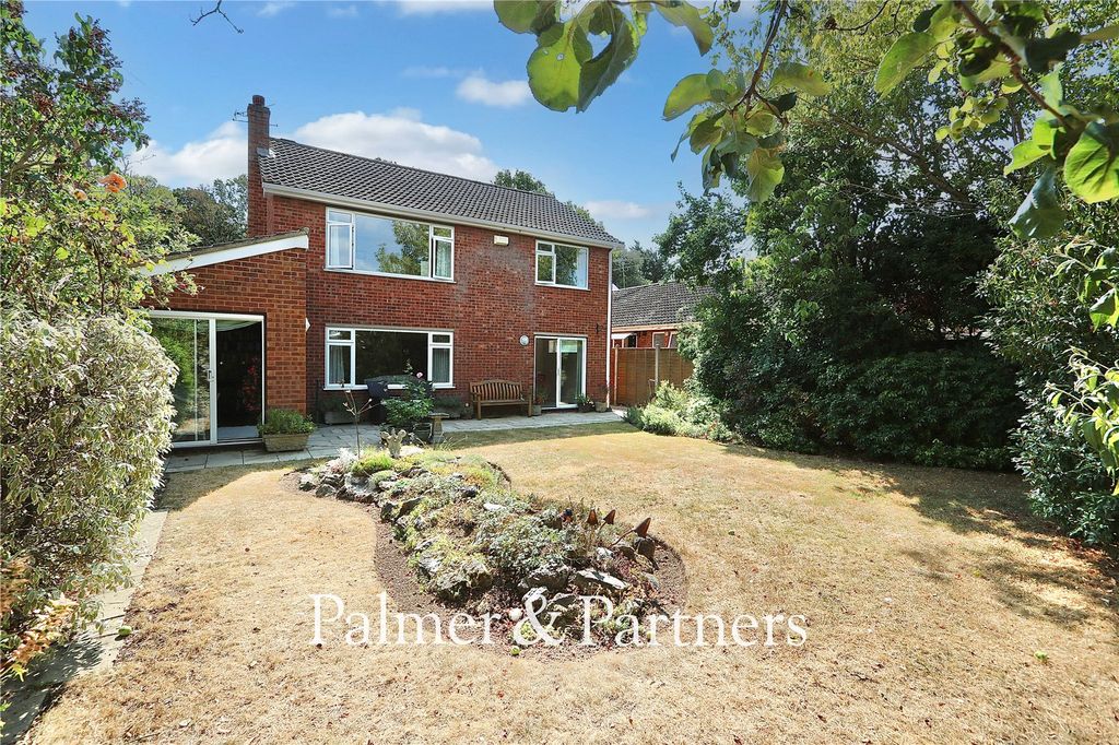 Property photo 2 of 38 Picture No. 04