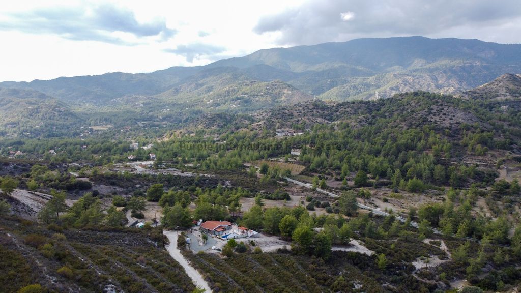 Property photo 3 of 16