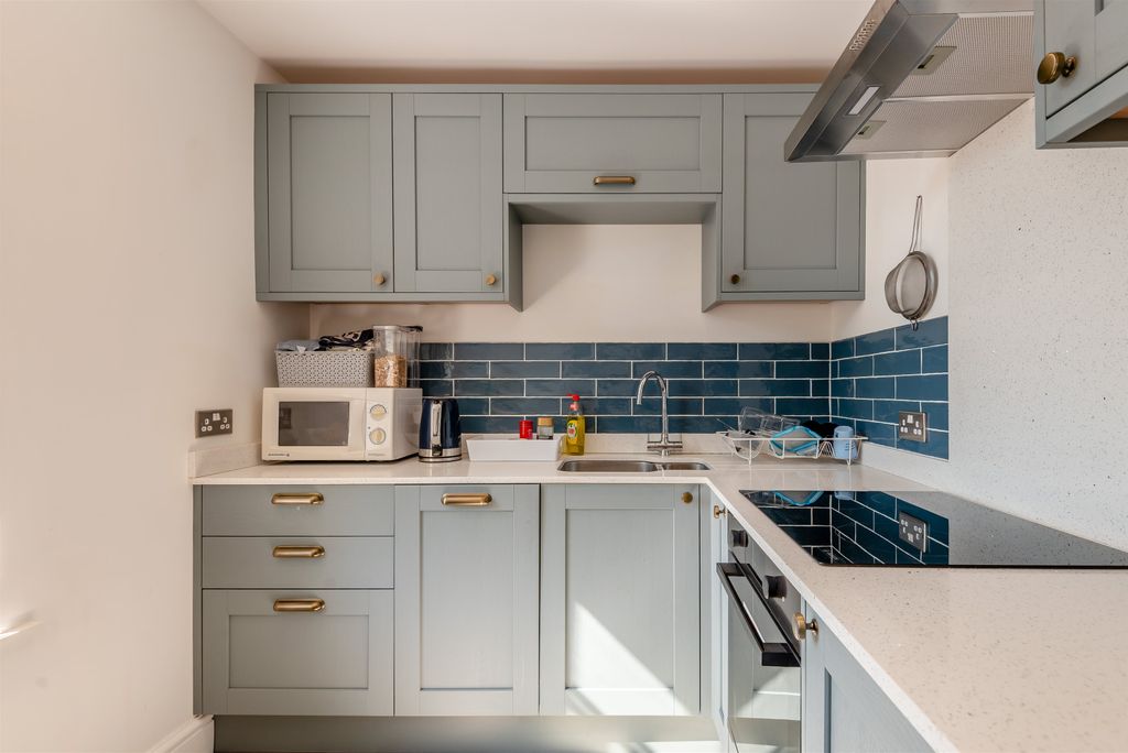 Additional image 7 of 2 bed flat for saleBridge Street, Chepstow, Monmouthshire NP16