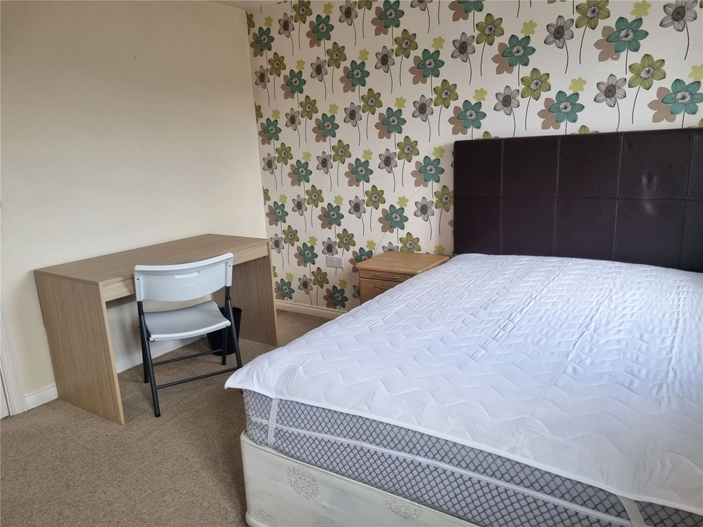 Property photo 2 of 10 Picture No. 03