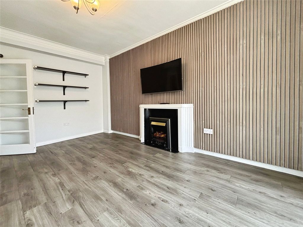 Property photo 2 of 9 Reception Room