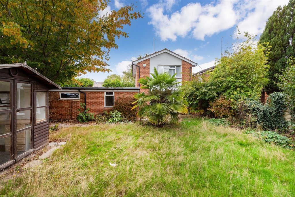 Property photo 3 of 18