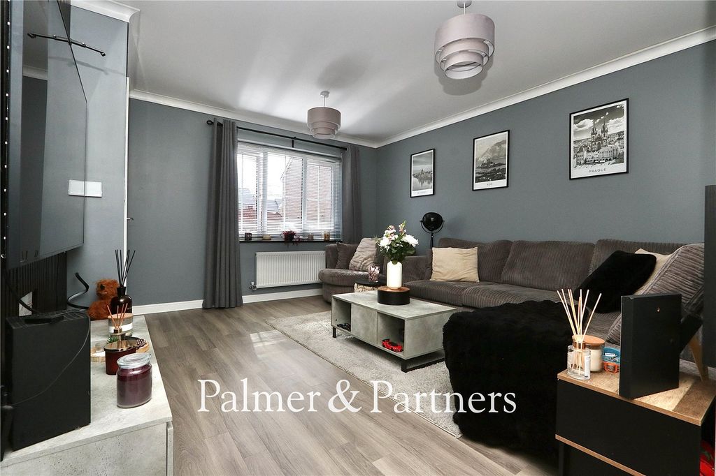 Property photo 2 of 21 Picture No. 06