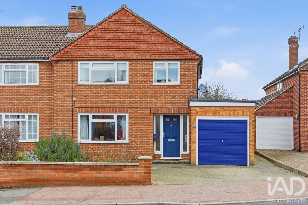 Property photo 1 of 22