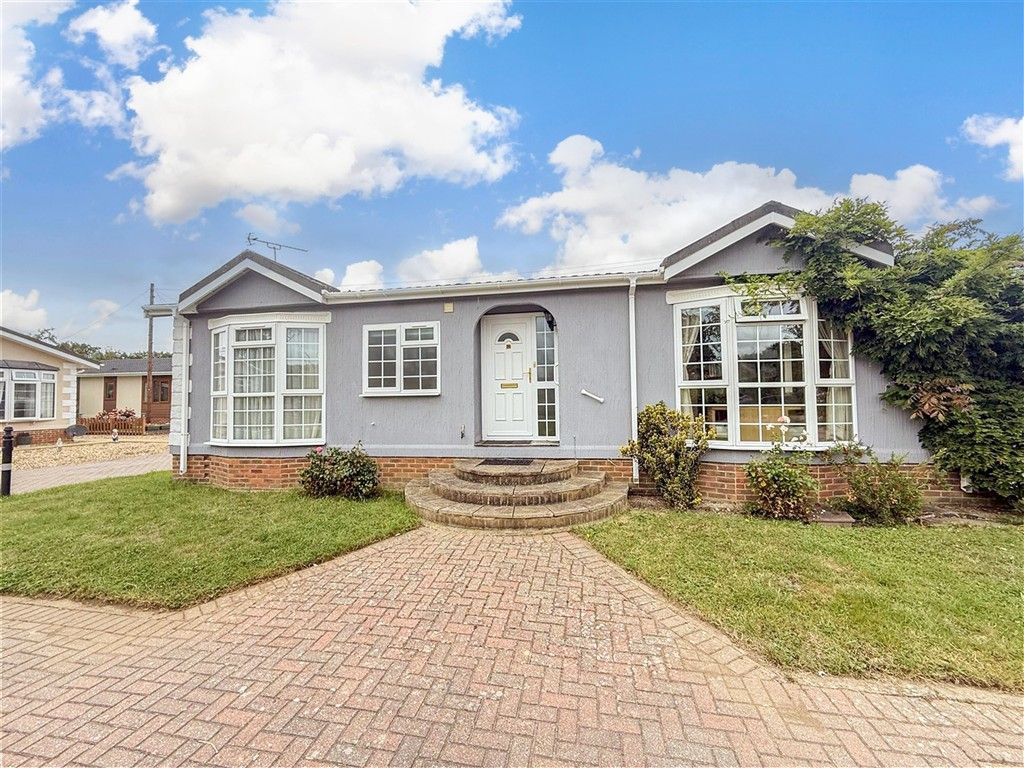 Property photo 1 of 12 Front