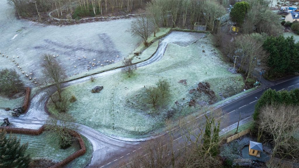 Property photo 2 of 7 Picture No. 04