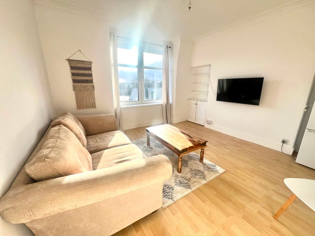 Property photo 1 of 8 Photo 1