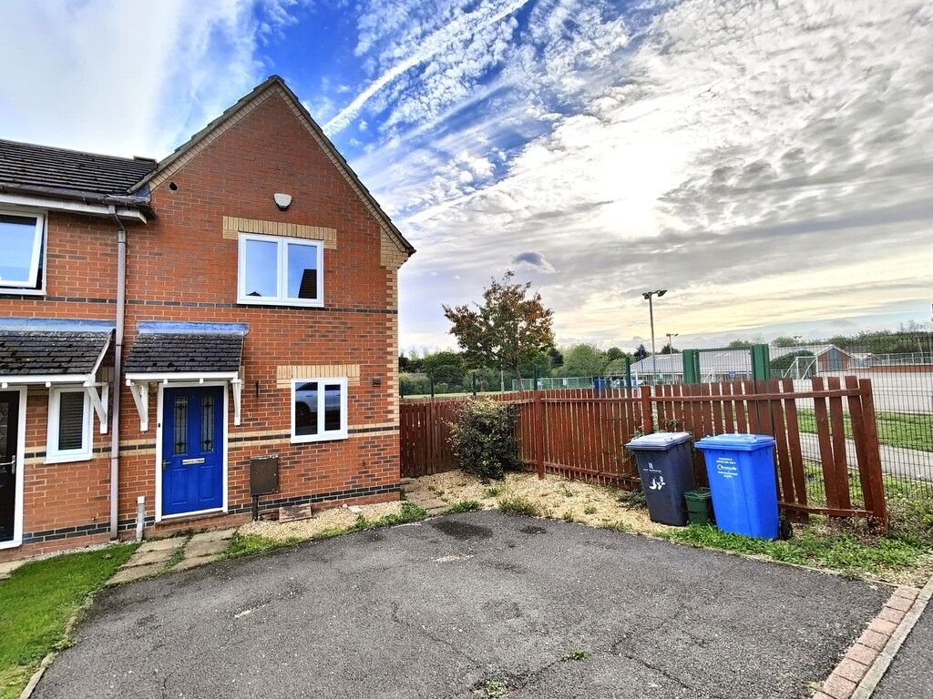 Property photo 1 of 11 108 Lettings