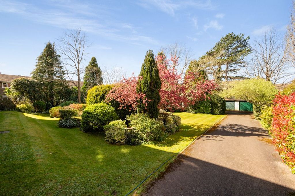 Property photo 3 of 10