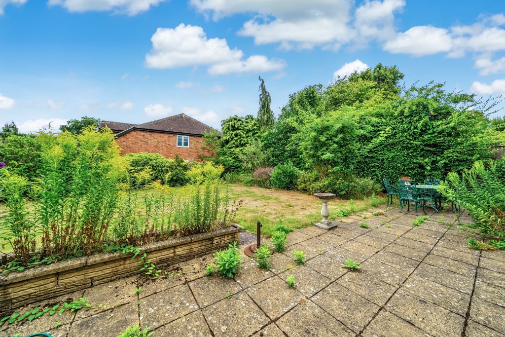 Property photo 2 of 14