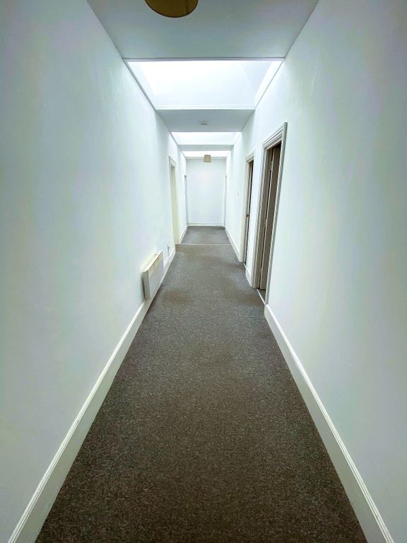 Additional image 5 of 2 bed flat to rentDock View Road, Barry CF63