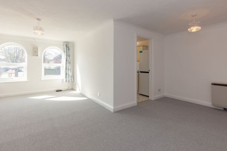 Property photo 3 of 9 277280-Std