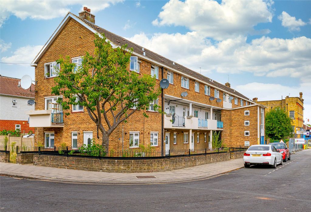 Property photo 1 of 10 Picture No. 02