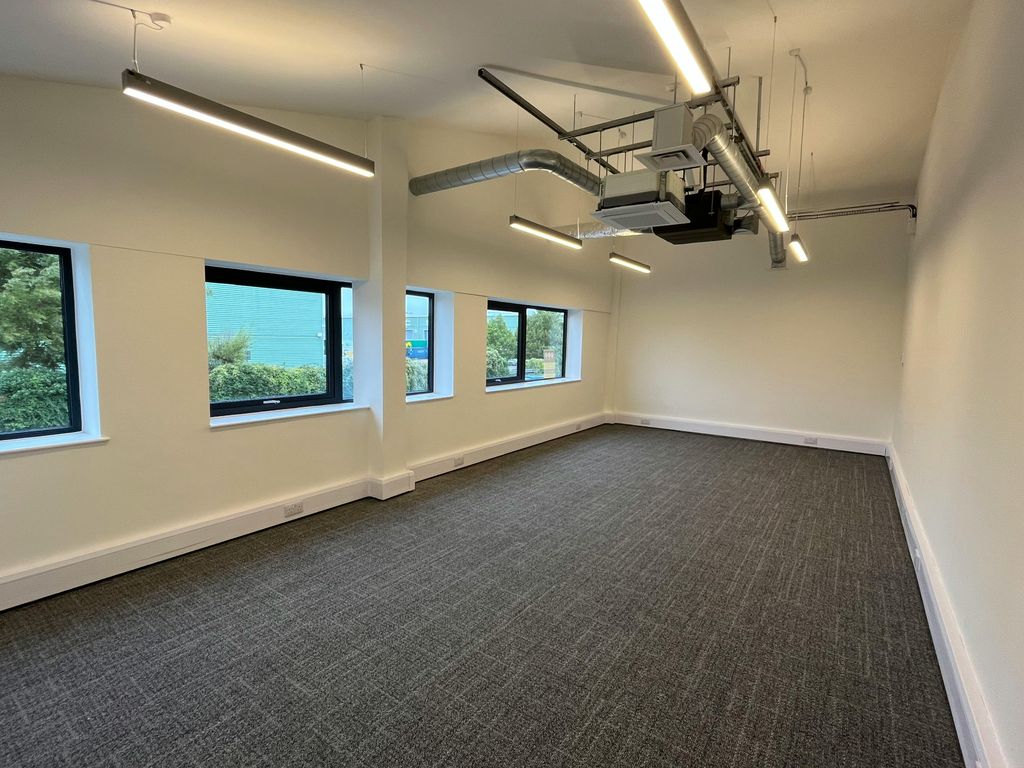 Property photo 2 of 6 Img_0864.Jpg