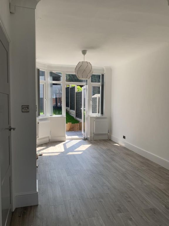 Property photo 2 of 16 Living Room