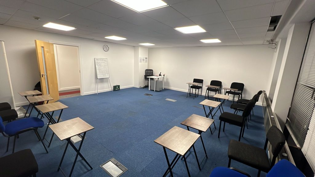 Property photo 1 of 5