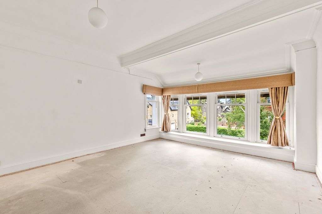 Property photo 2 of 12 Picture No. 06