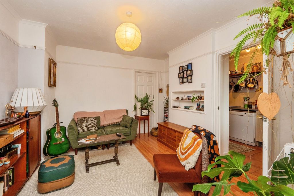 Property photo 2 of 9