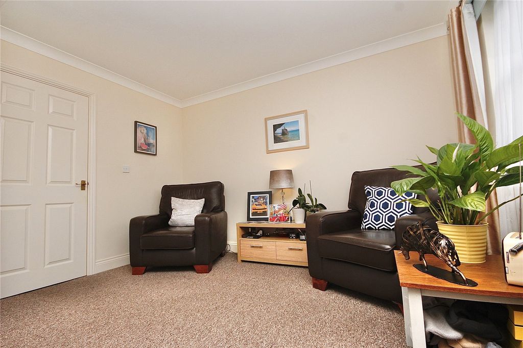 Property photo 3 of 16 Picture No. 08