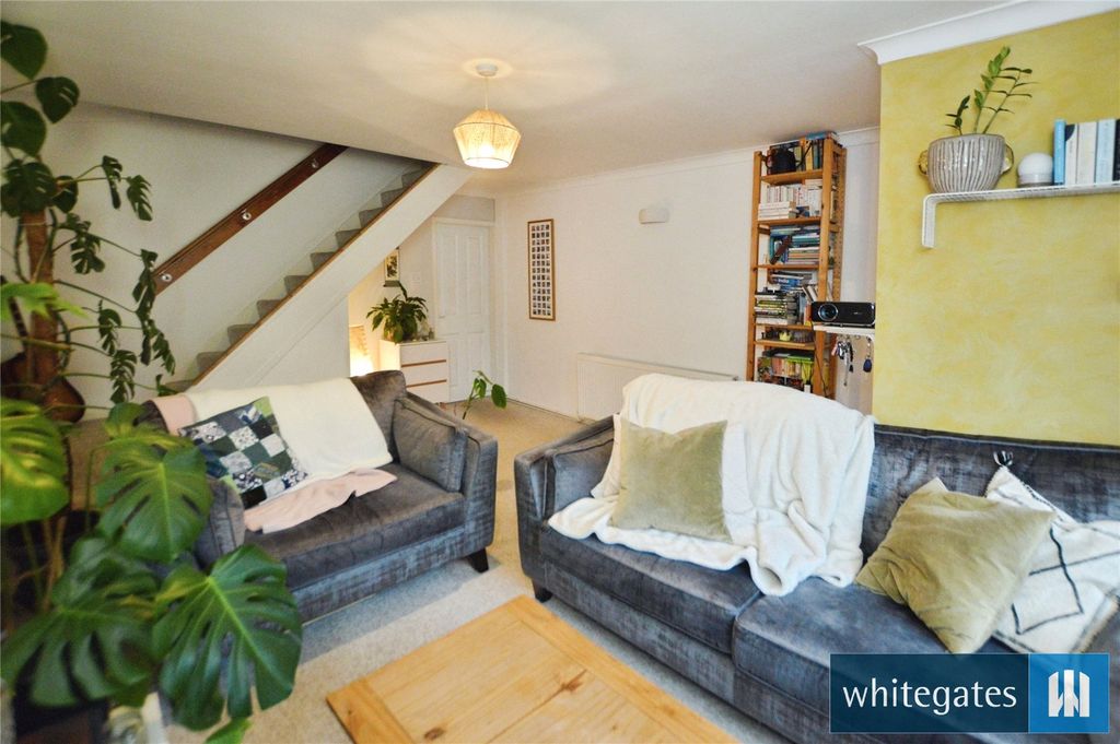 Property photo 2 of 18 Picture No. 20