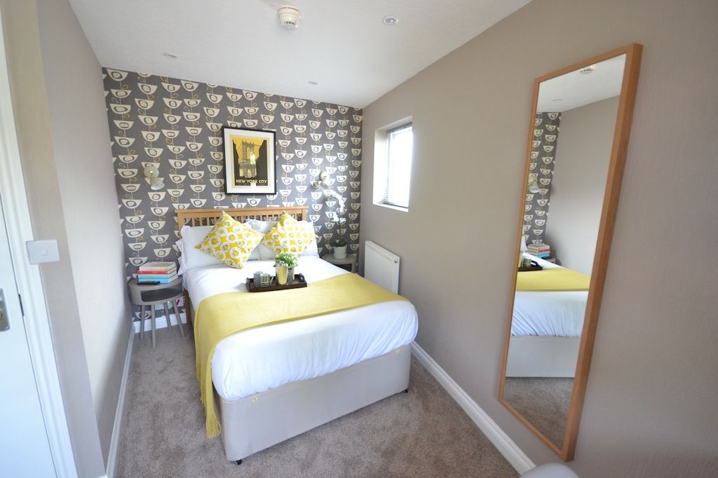 Property photo 1 of 17 2474530