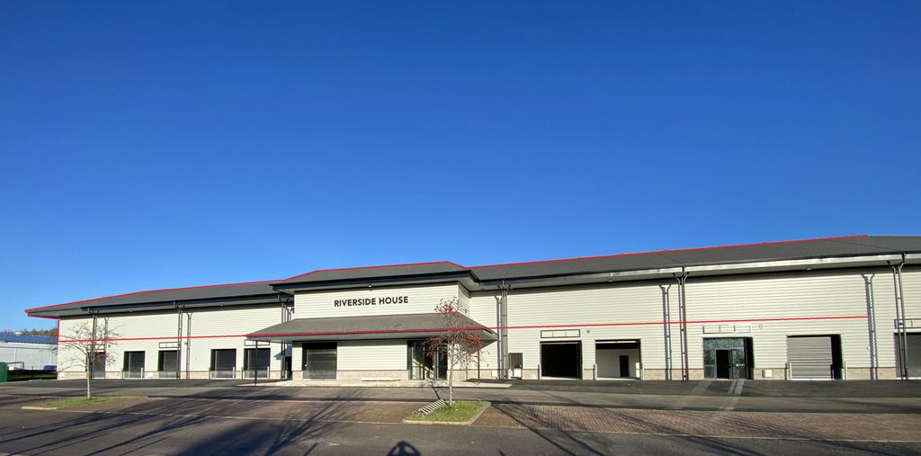 Property photo 2 of 3 First Floor External 002.Jpg