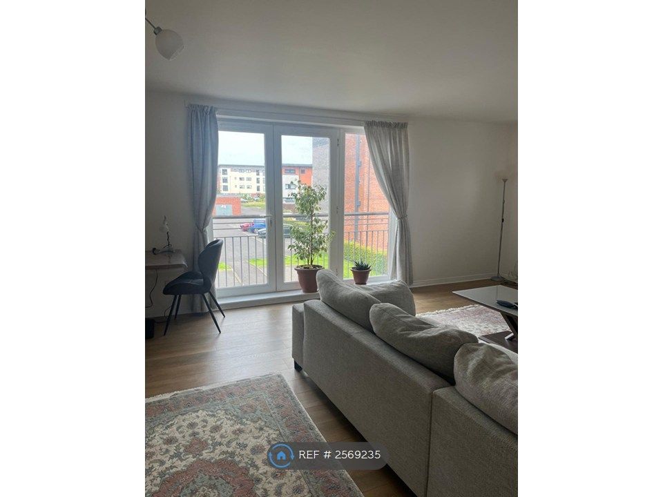 Property photo 2 of 12