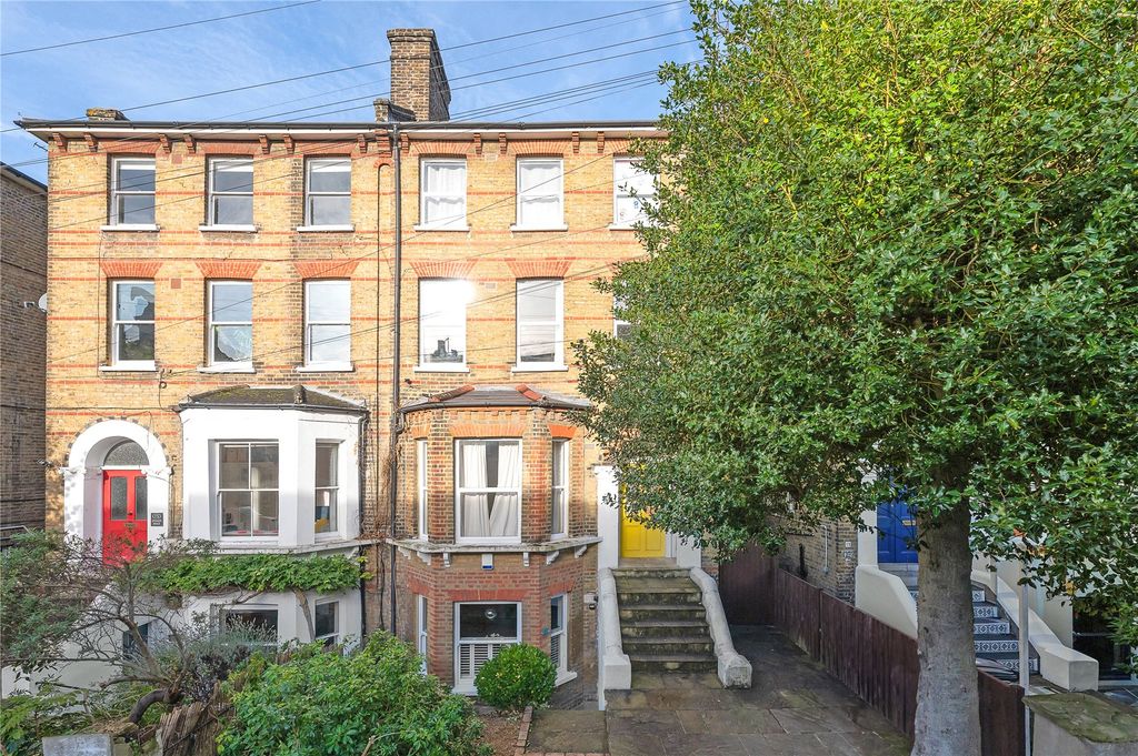 Property photo 2 of 13 Picture No. 02