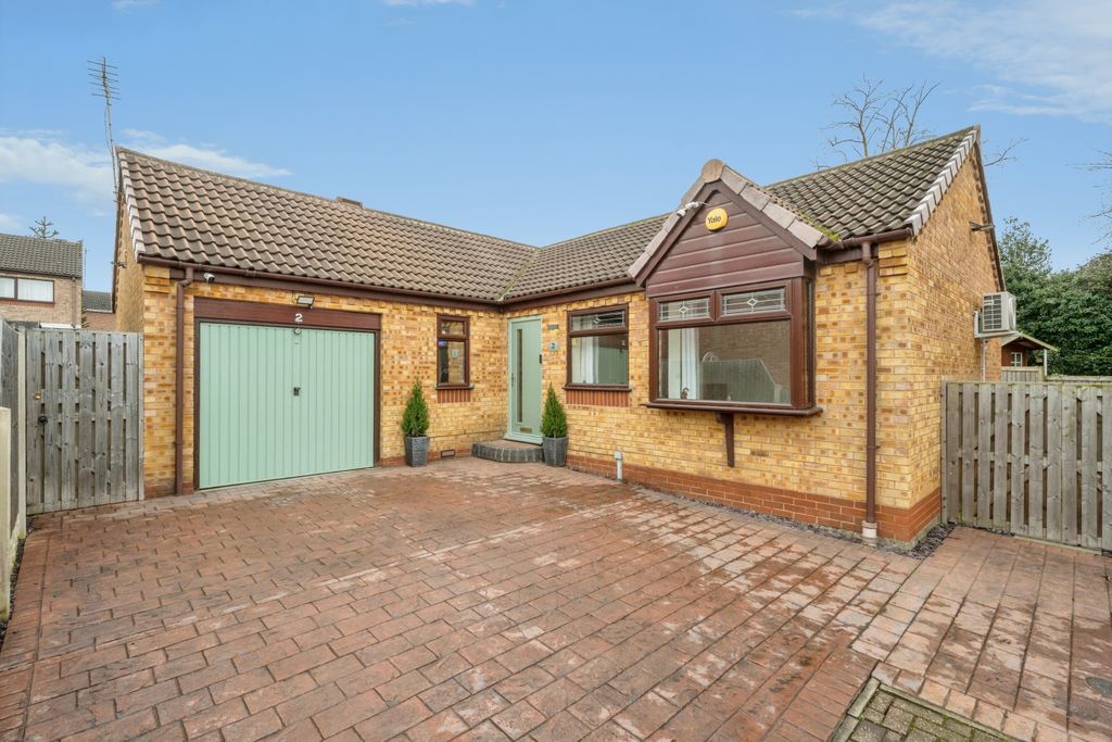 Property photo 1 of 15 Front View