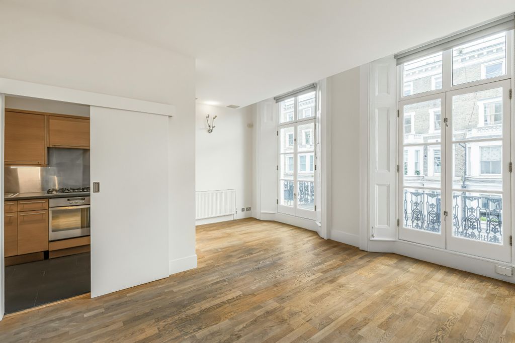 Property photo 2 of 16 Reception Room