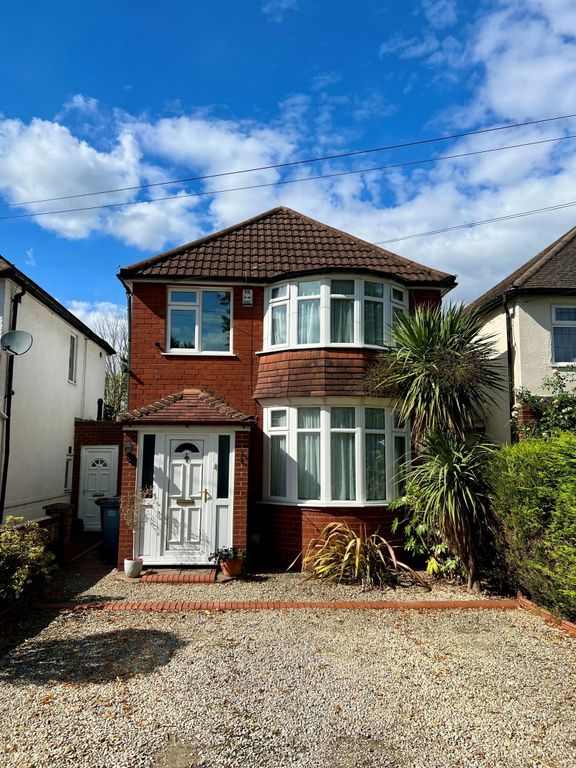 Property photo 2 of 24