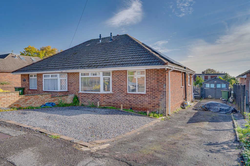 Property photo 1 of 9