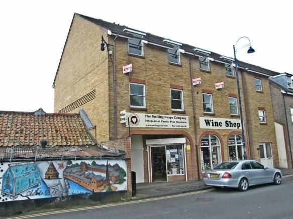 Property photo 1 of 7