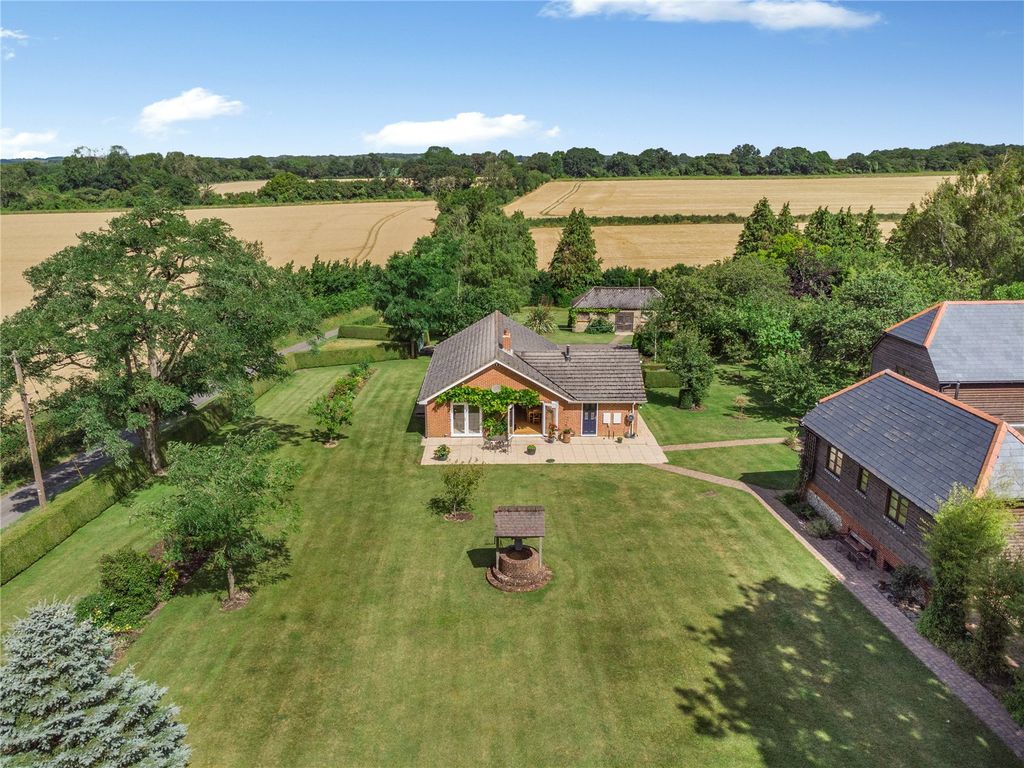 Property photo 2 of 25 Labresse